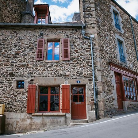 Rare, Belle Maison De 90 M2 Au Pied Du Chateau Villa Fougeres Exterior photo